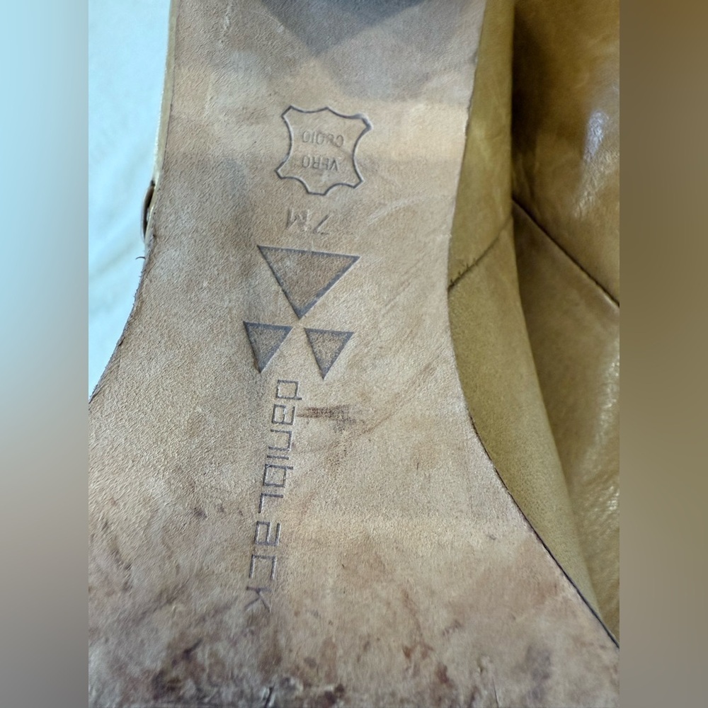 Retro Y2K Vintage Dani Tan Leather Boots size 7 - Picture 9 of 11